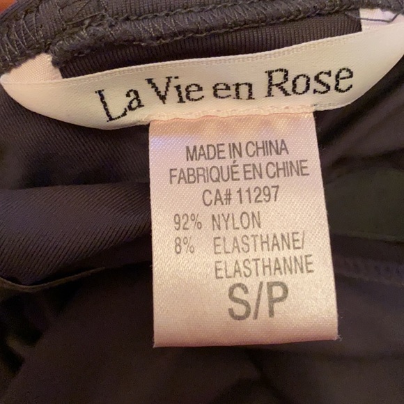 Workout tanks - Picture 4 of 4